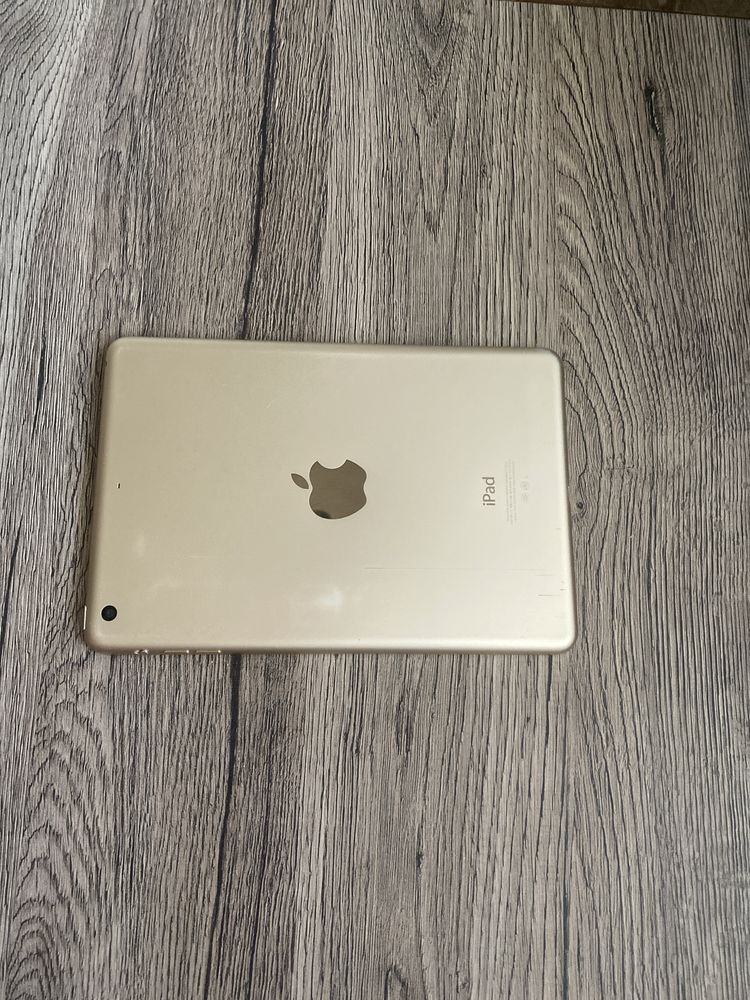 Продам Ipad mini 3 на запчасти