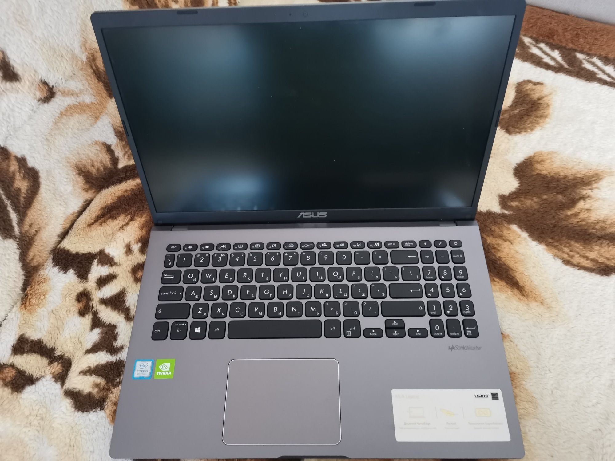 Продам ноутбук Asus laptop 15 (2019)