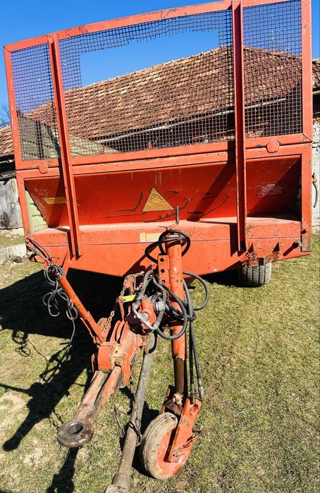 Vand mig de gunoi de 6 tone cu masa hidraulica