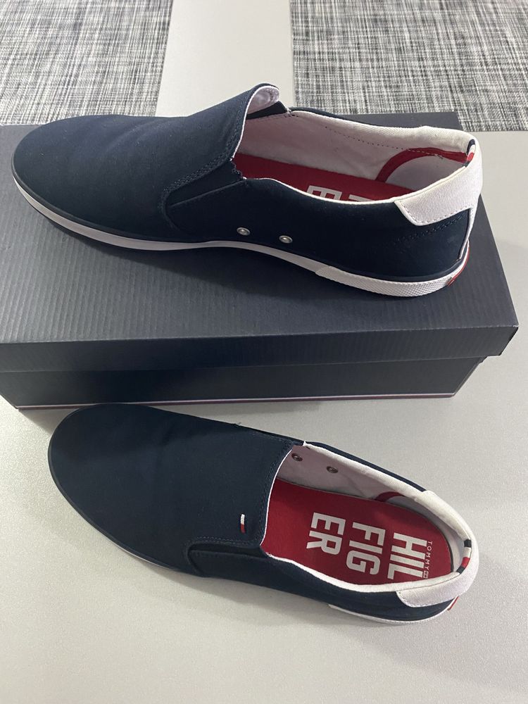 Pantofi Tommy Hilfiger