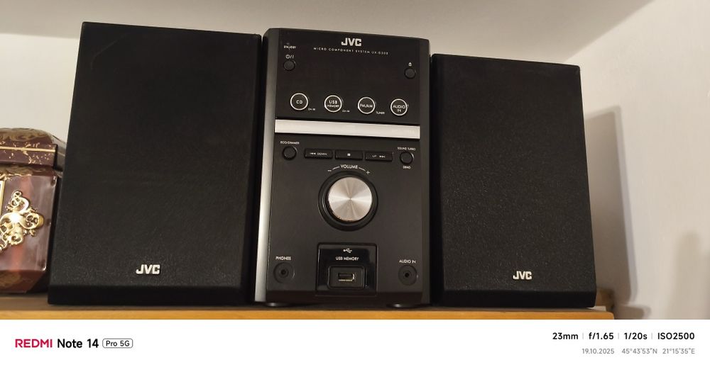 Vând mini combina MP3,usb,cd,radio