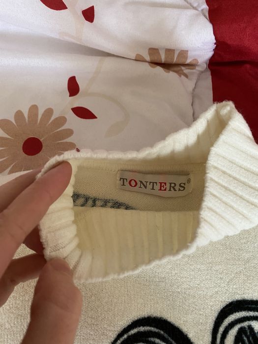 Пуловер с женски лик