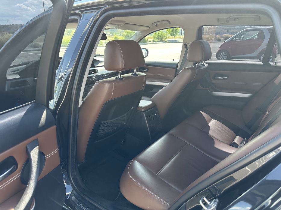 BMW Seria 3 318d E91
