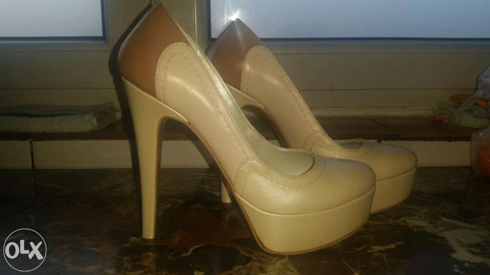 Pantofi piele naturala noi