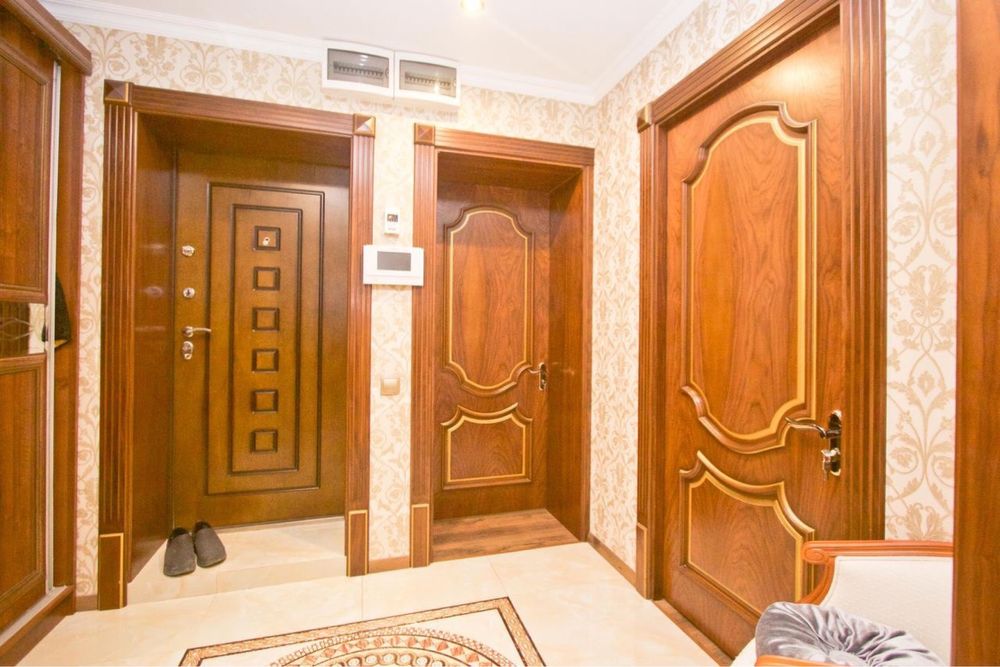 4в3/3/4 Саёхат гостиница,Буюк Ипак Йули,Макро,171 школа,80 м2