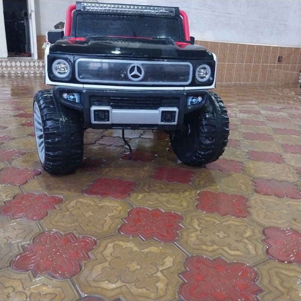 Pultli mashina sotiladi