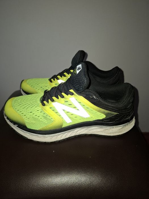 Adidași Fresh Foam NB