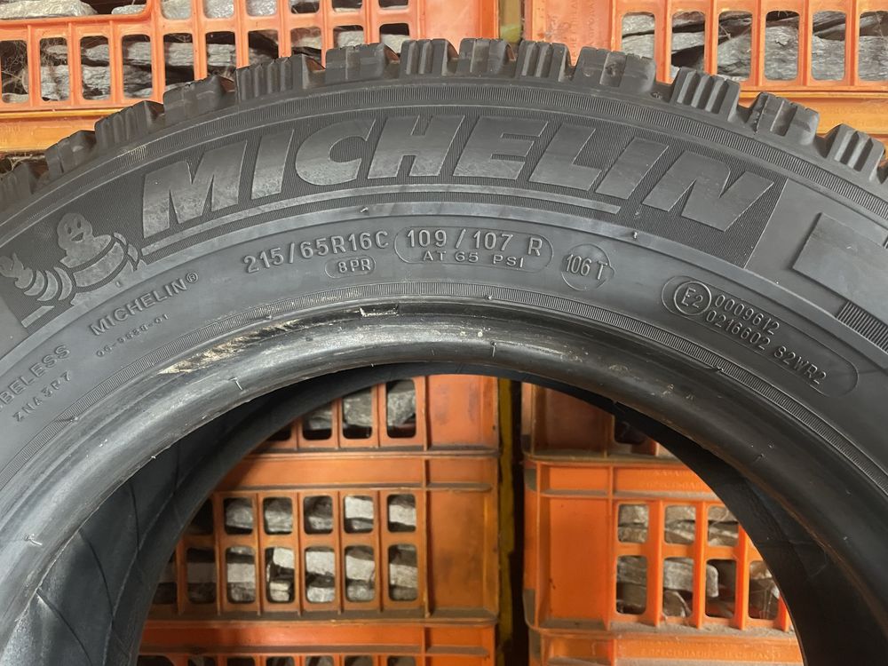 215/65/16C MICHELIN 2-бр