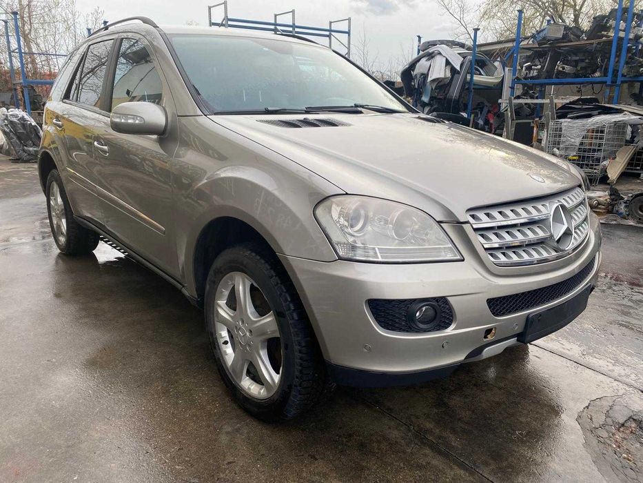 Dezmembrez mercedes ML 320 w164/bara ml/far ml/capota ml/grup/cutie/