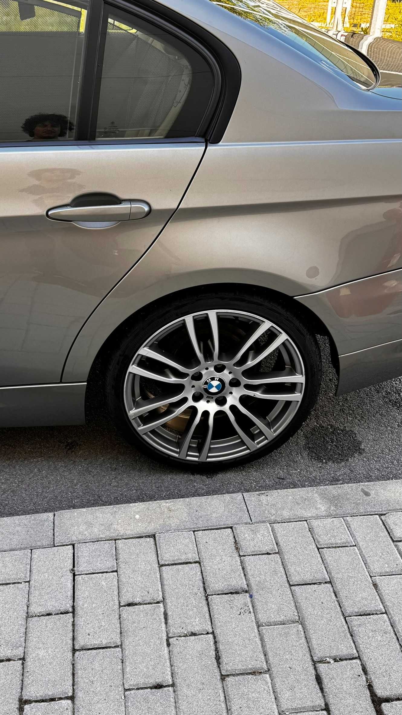 BMW Джанти 5x120 19  style 403M спортпакет