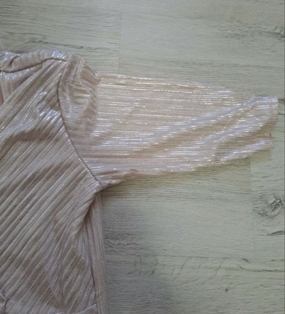 Cand rochie eleganta