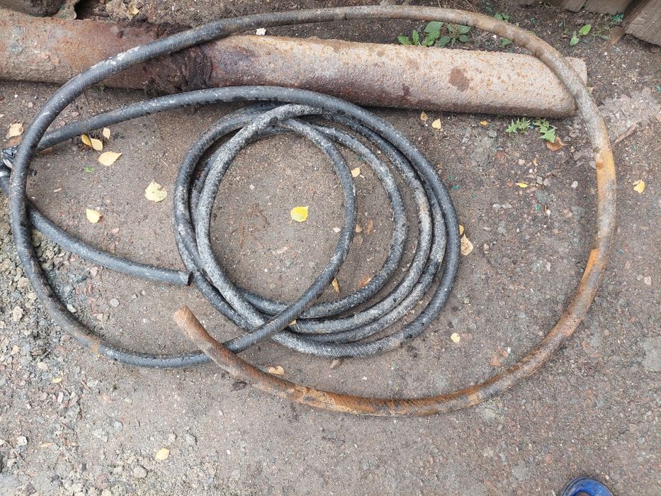 Шланг резиновый ,