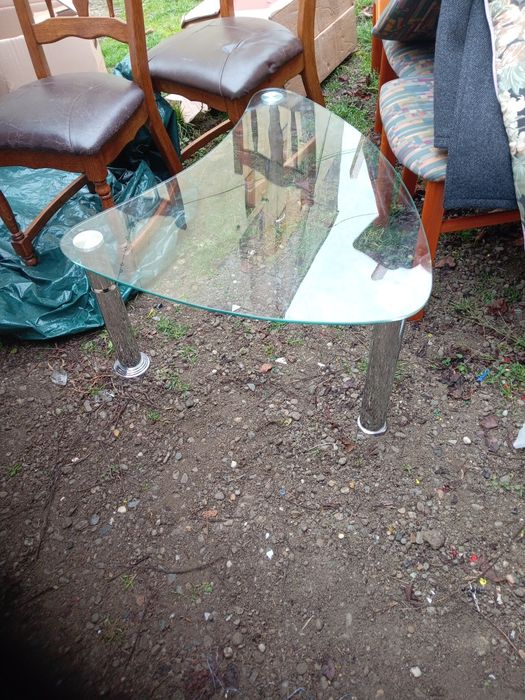 Masă din sticlă sticlă