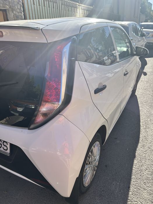 Toyota aygo 2015