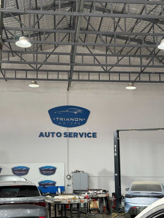 Диагностика и ремонт ходовой системы электромобилей и гибридов