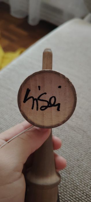 Vând kendama krom noia 6