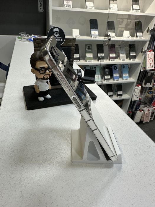 SAMSUNG Z Flip5 256GB/8GB RAM Factura+Garantie MAGAZIN..