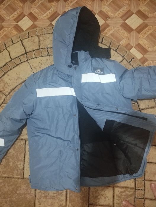 Продается зимняя спецодежда