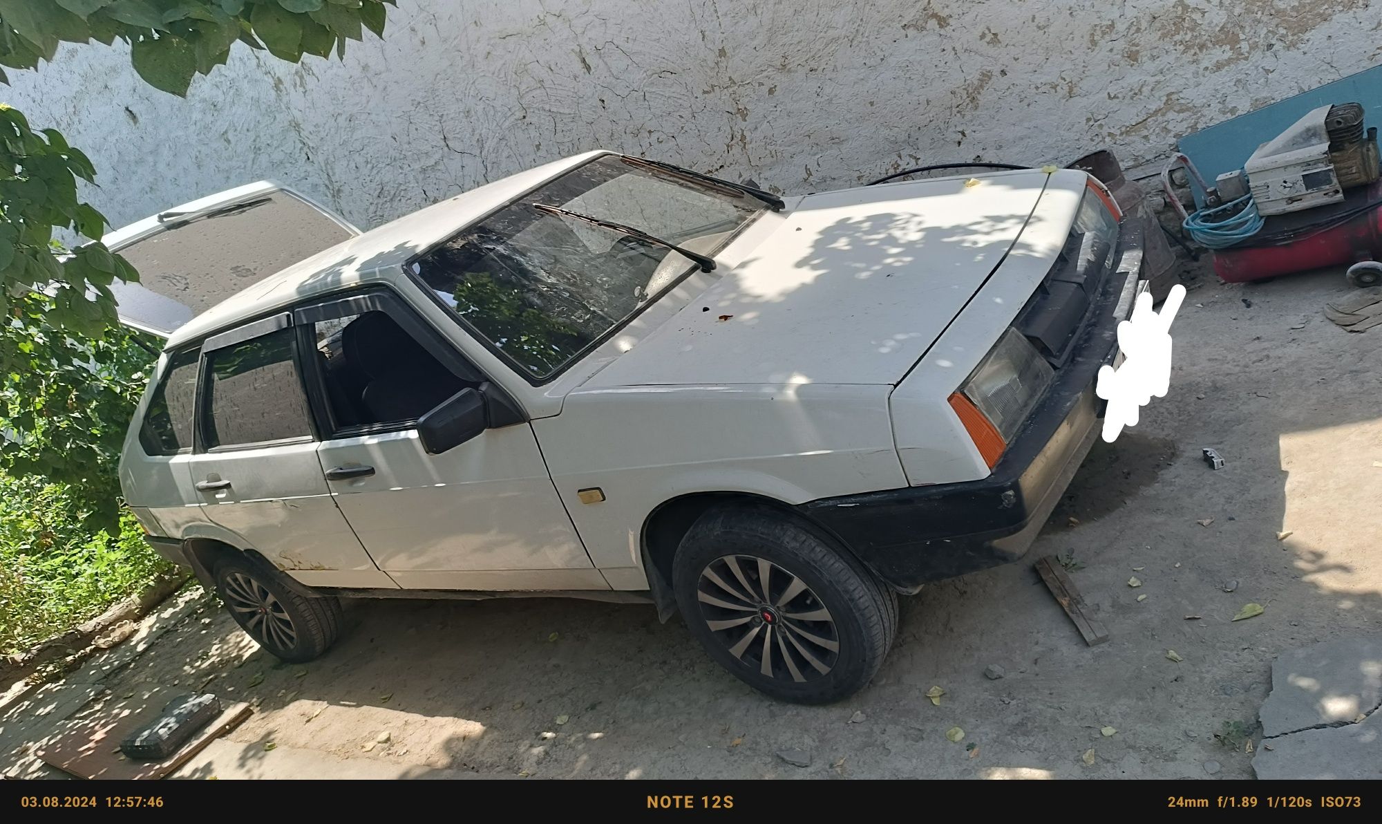 Vaz 2109 sotiladi