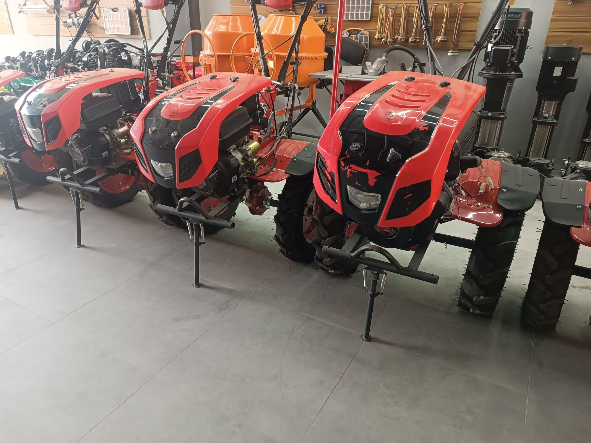 Kultivator motobulak  mini traktor