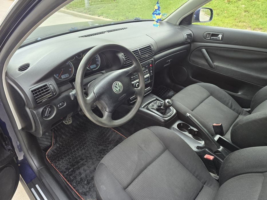 Volkswagen Passat 1.9 tdi fab 2003