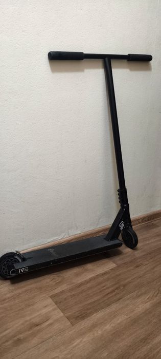 Продается трюковой самокат