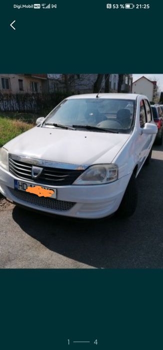 Vînd Logan 2011 .motor 1200.