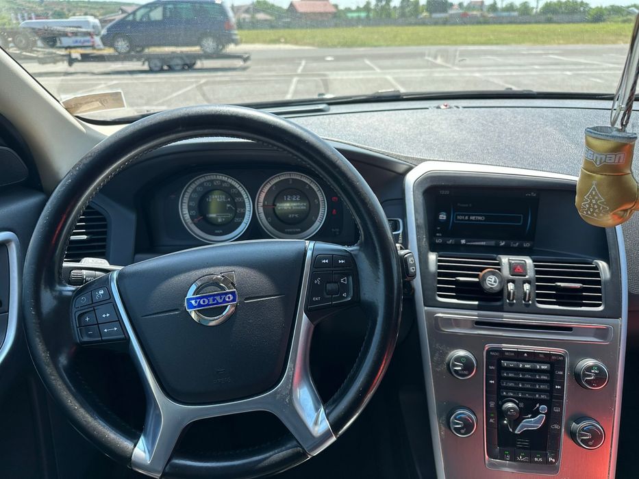 Volvo XC 60 2011 negru