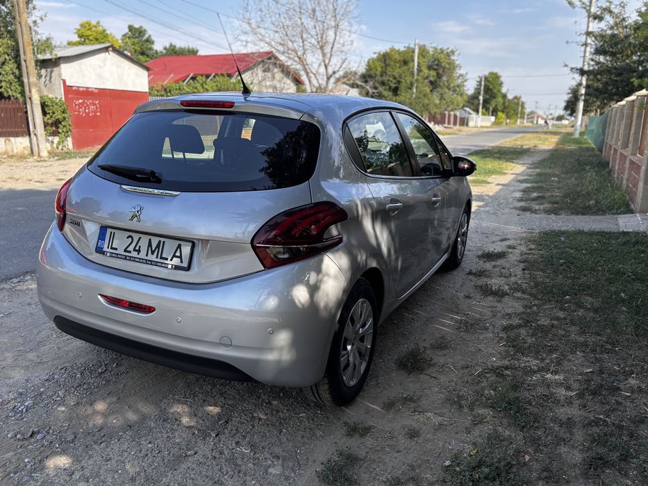 Peugeot 208 PureTech