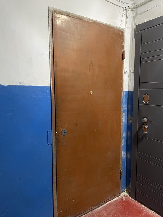 Железная дверь продам