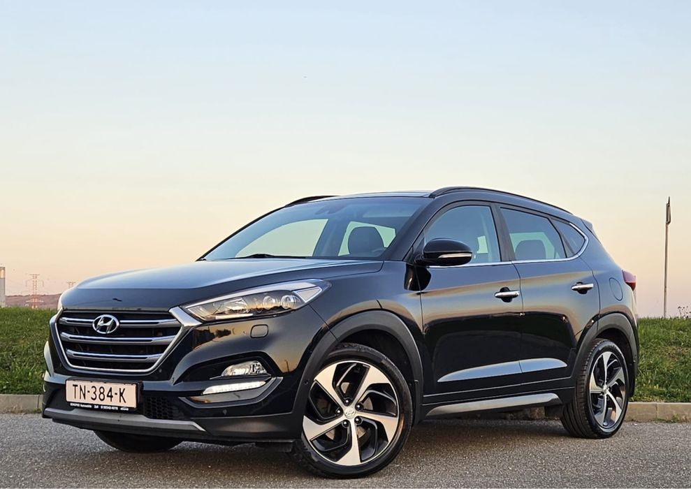 Vand Hyundai Tucson,2017,136cp,4X4,automat,full!