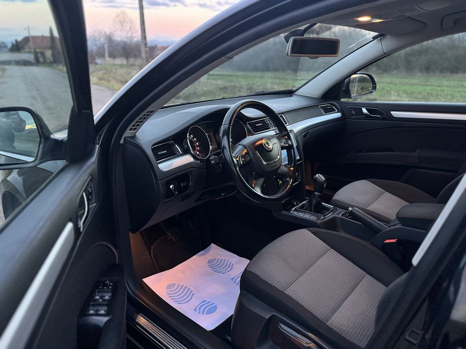 Skoda Superb 2.0 TDI 140 CP 4x4 2011 IMPECABIL