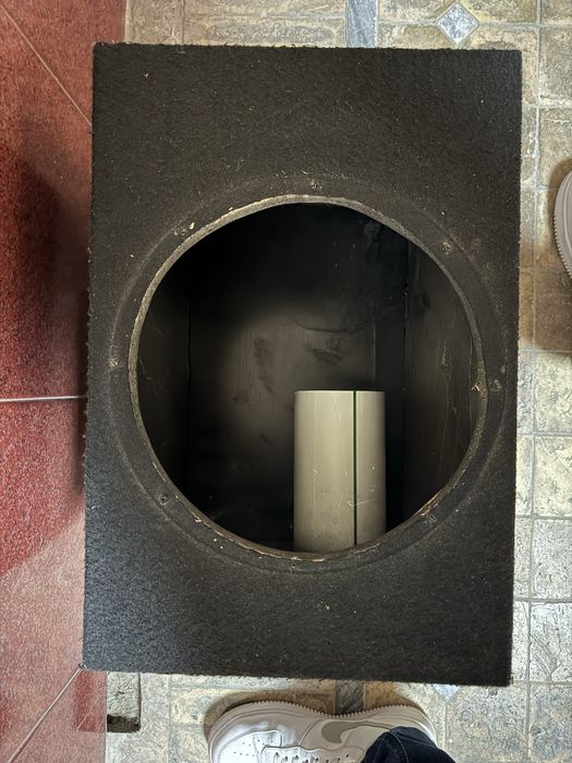 Продаётся ящик для самбуфера в хошем состоянии