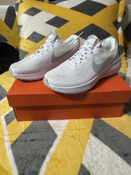 Nike Reaction 8 Eur41 unisex