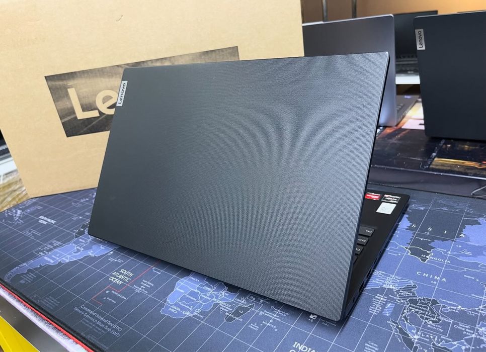 Мощный Lenovo V15 - Ryzen 5-5625/16Gb/512Gb