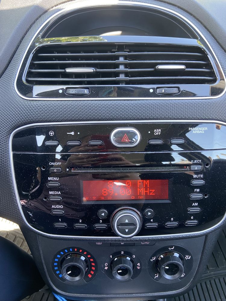 Vand Fiat Punto.