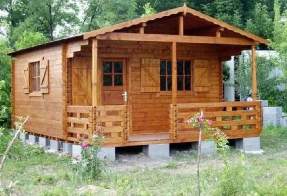 Vand case si cabane din lemn la preferința clientului