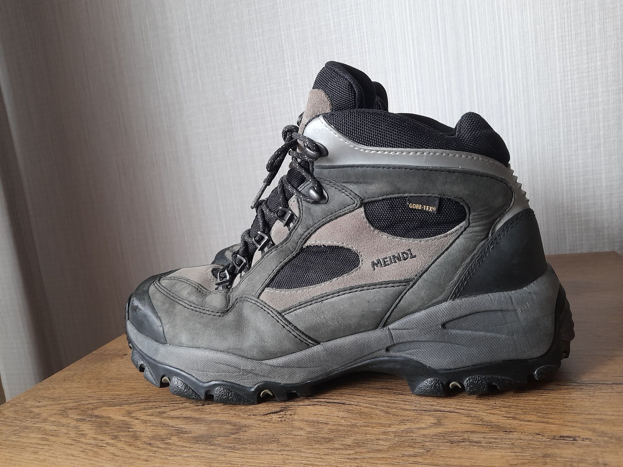 Meindl gore tex мъжки обувки 45- 46 номер.