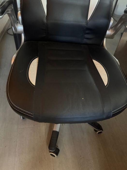 Геймърски стол кожен