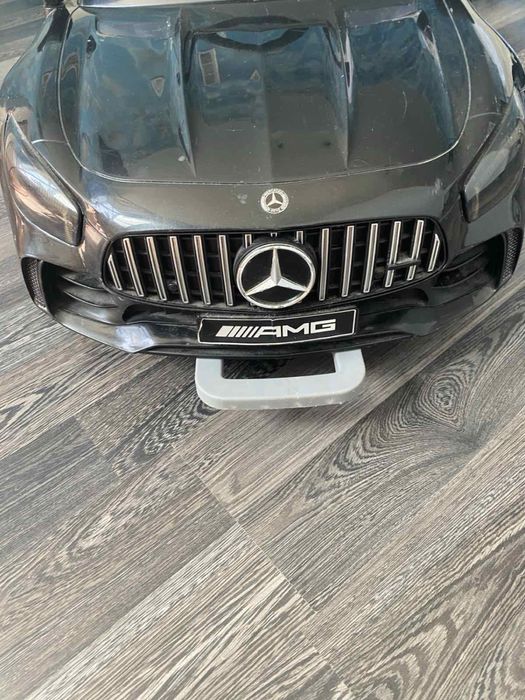 Детска акумулаторна  кола Mercedes Benz с дистанционно
