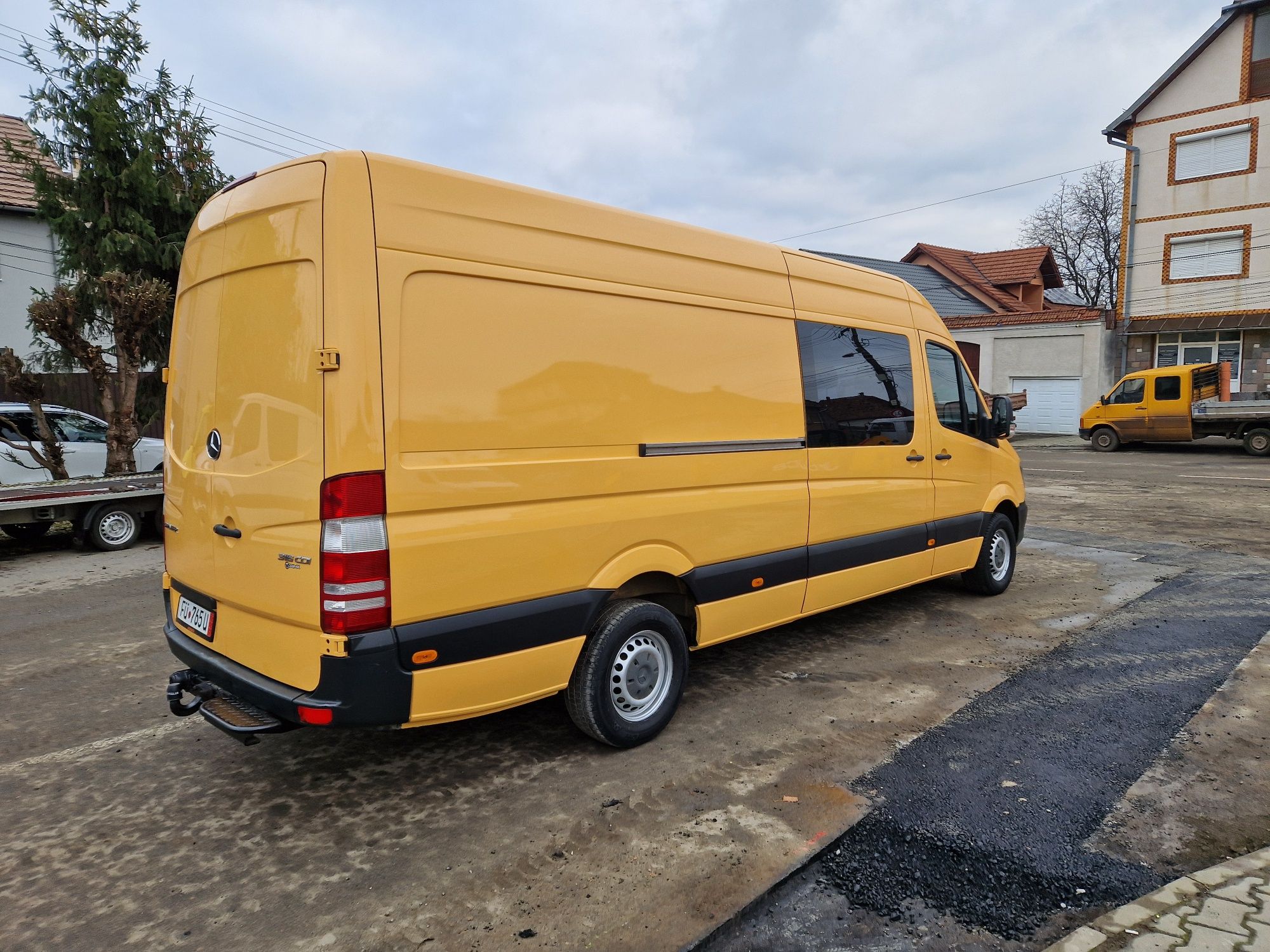 Mercedes Sprinter 316 Maxi Mixtă 5+1locuri klima Cârlig 3,5t