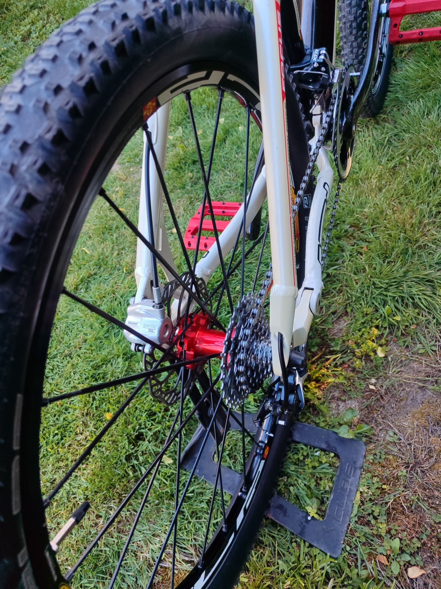 Focus First Extreme Carbon 11,5 кг. 26 цола 27 ск. XTR