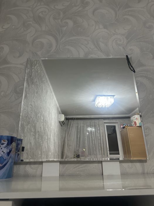 Сатылады, 2 шкаф, 2 тартпа айнасымен бірге