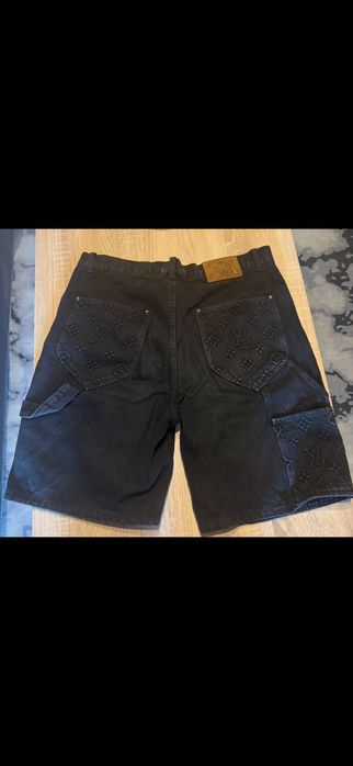 Louis Vuitton къси гащи, Л размер