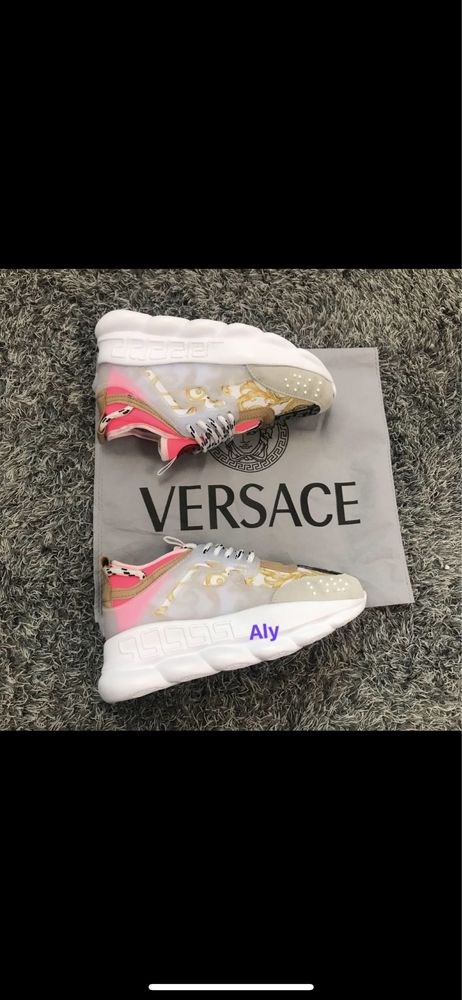 Versace Chain Reaction