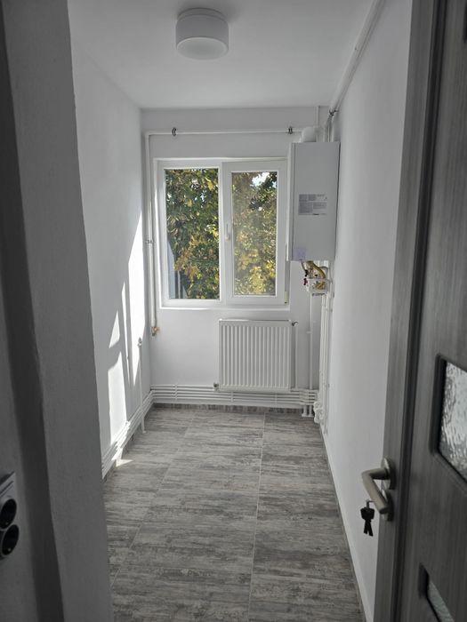 Proprietar : Apartament 3 camere de vanzare