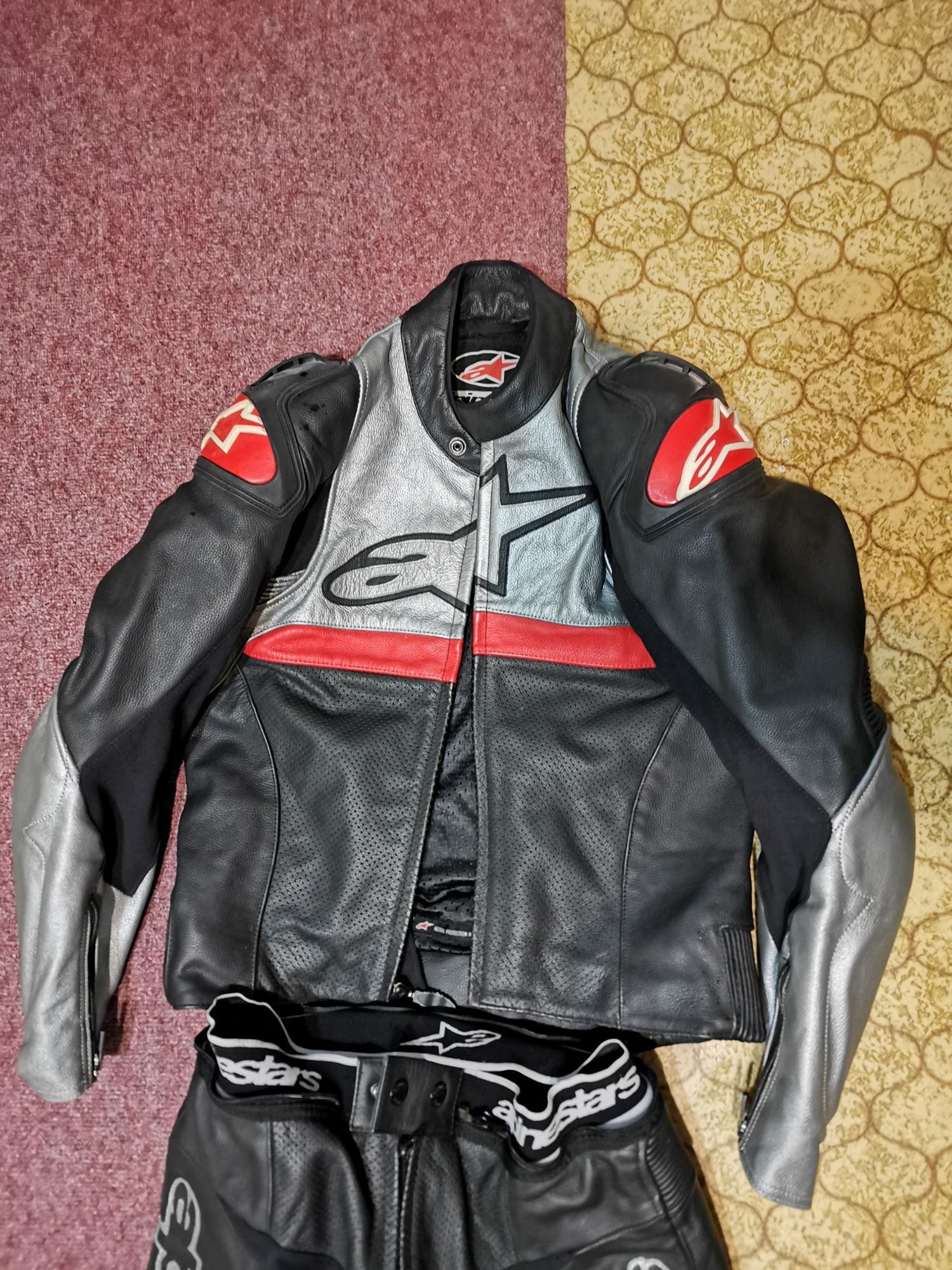 Мото екип Alpinestars 48