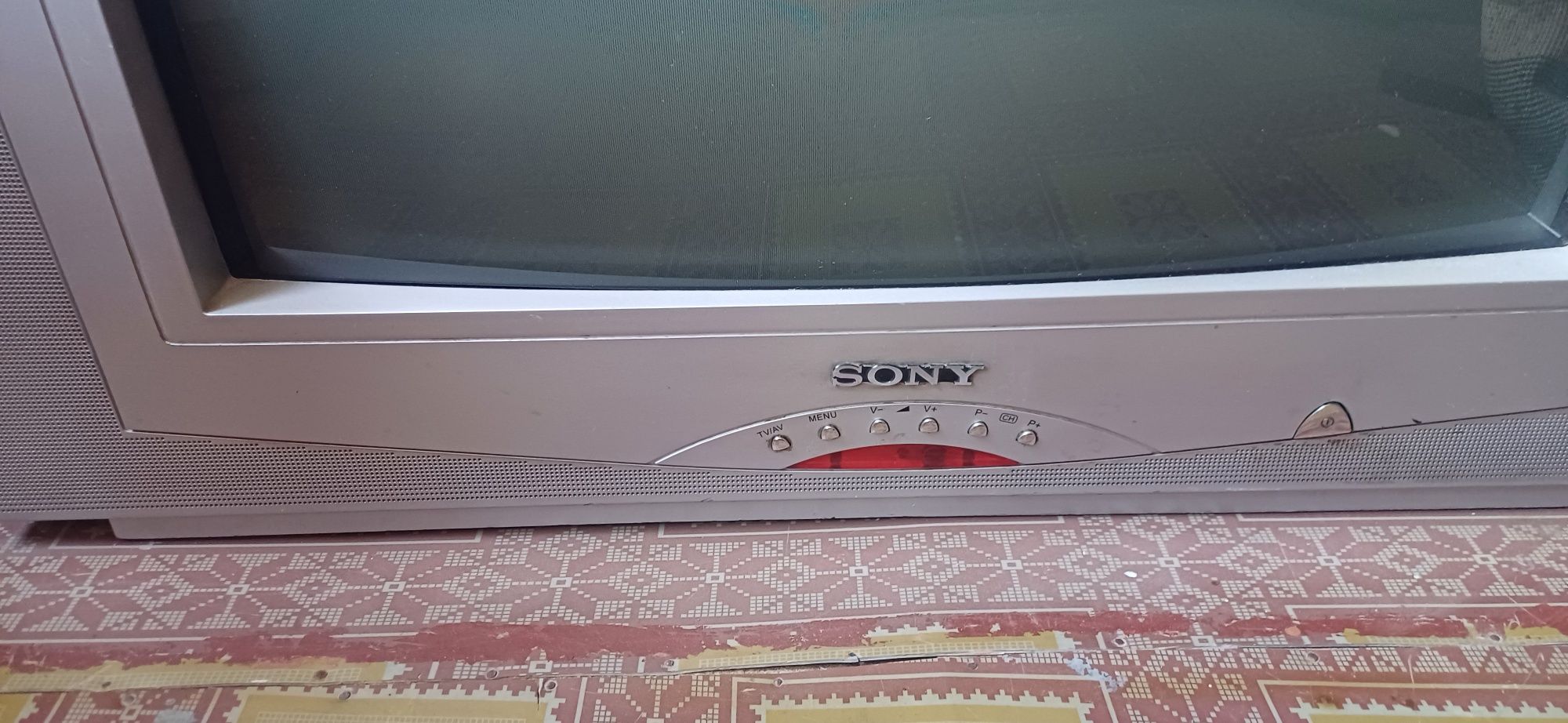 Sony telvizor 72 ekran