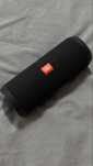 Портативная колонка JBL