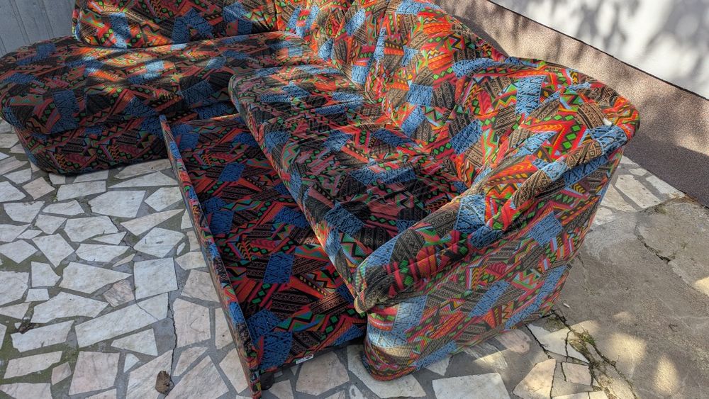 Coltar cu functie de dormit